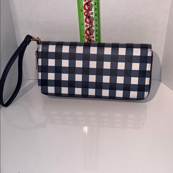 A new day credit card wallet - Picture 1 of 5